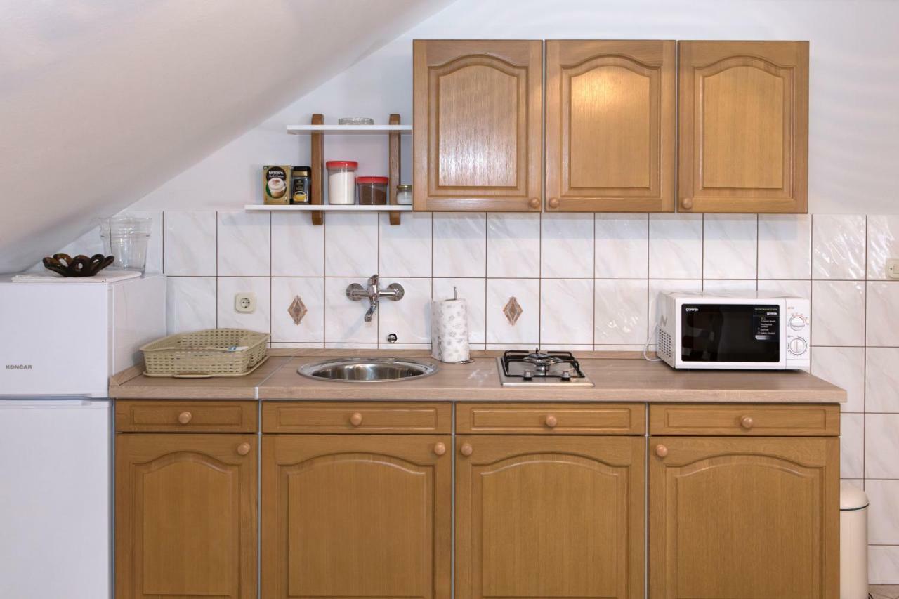 Apartamento Apartman Dubravcic Otočac Exterior foto